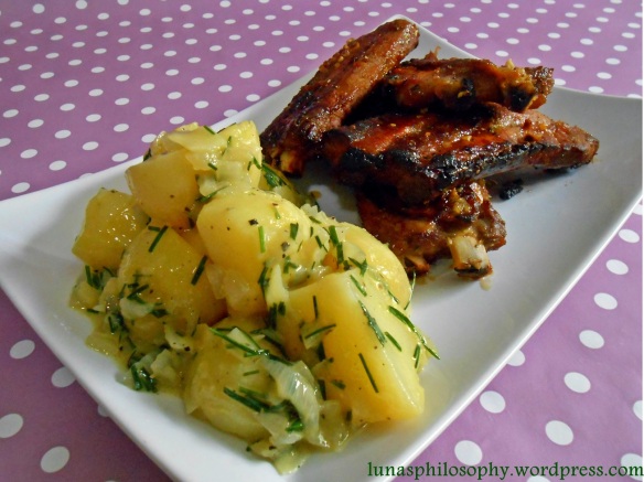Honig-Spareribs + Schnittlauch-Kartoffelsalat